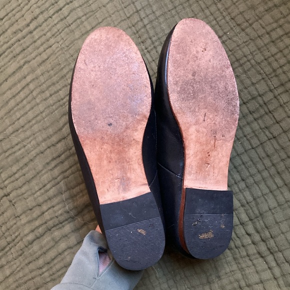 Nisolo Smoking Shoe | Comfortable, trendy yet classic loafers - Picture 3 of 4